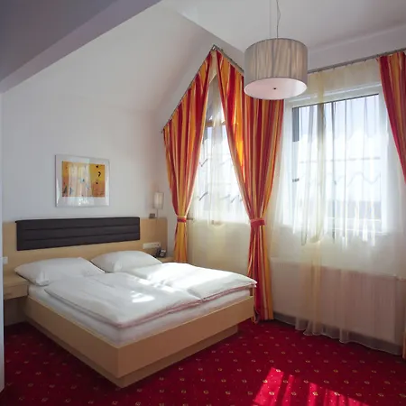 Hotell Restaurant Wallner I Contactless Check-in Sankt Valentin