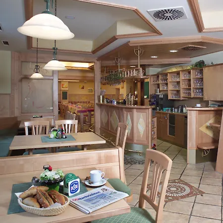 Restaurant Wallner I Contactless Check-in Hotel