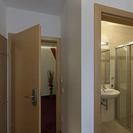 Restaurant Wallner I Contactless Check-in Hotel 3*