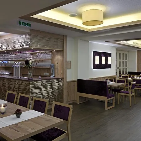 Restaurant Wallner I Contactless Check-in 3*