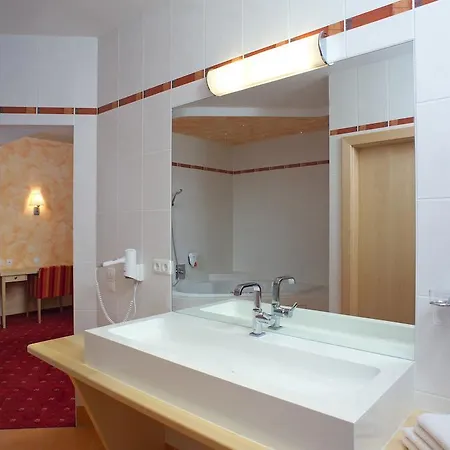 Restaurant Wallner I Contactless Check-in Sankt Valentin