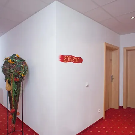 Restaurant Wallner I Contactless Check-in Sankt Valentin