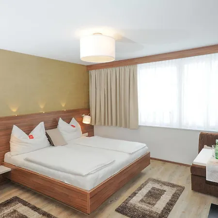 Hotel Restaurant Wallner 3*