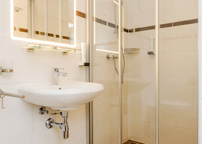 Hotel Restaurant Wallner I Contactless Check-in 3*