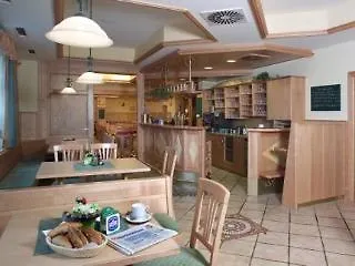 Hotel Restaurant Wallner I Contactless Check-in 3*